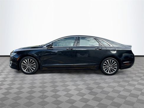 Used 2020 Lincoln MKZ Standard image 9