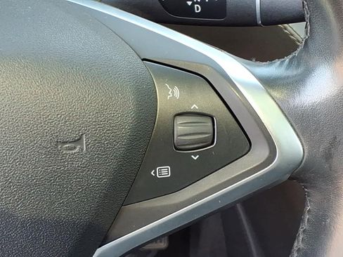 Used 2017 Tesla Model X 75D AWD/4WD image 18