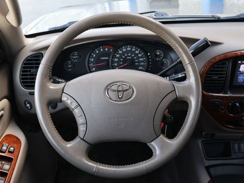 Used 2006 Toyota Tundra Limited image 12
