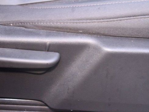 Used 2021 Chevrolet Silverado 1500 Custom Trail Boss w/ LPO, Dark Essentials Package image 11