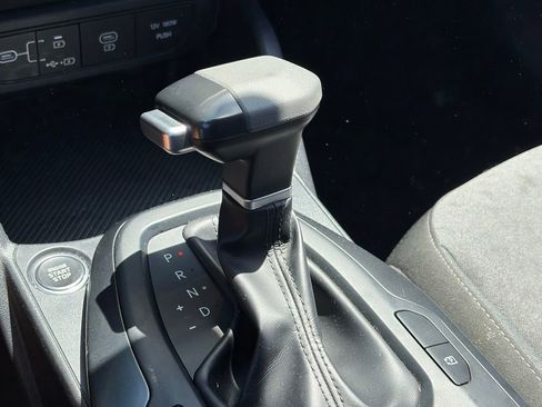 Used 2025 Kia K4 FWD image 7