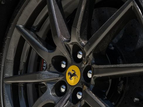 Used 2022 Ferrari SF90 Stradale AWD/4WD image 29