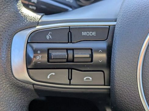 Used 2022 Kia K5 LXS image 24