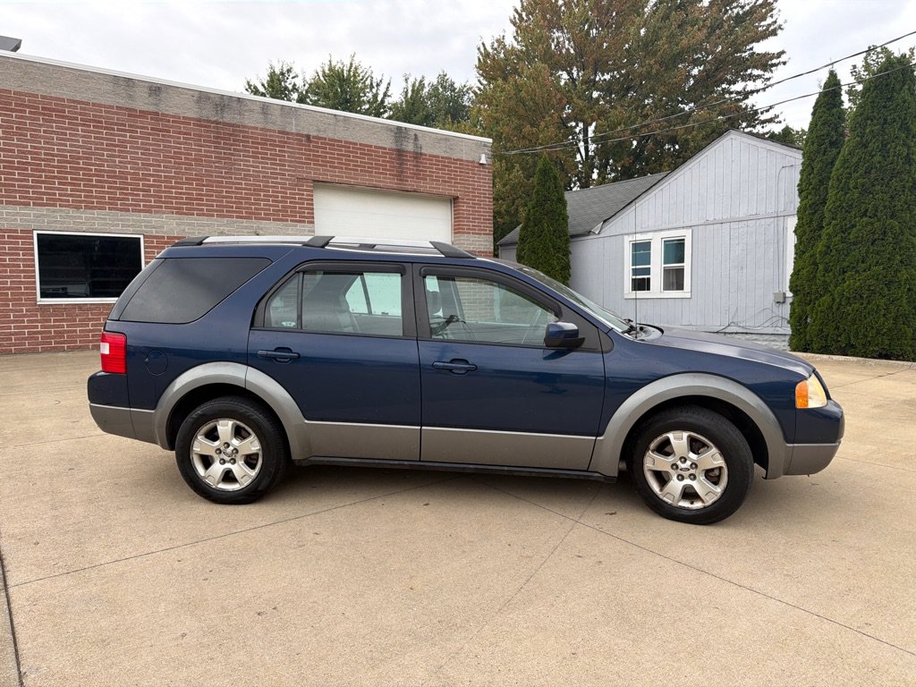 Used 2006 Ford Freestyle SEL AWD/4WD image 4