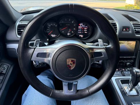 Used 2016 Porsche Cayman RWD image 27