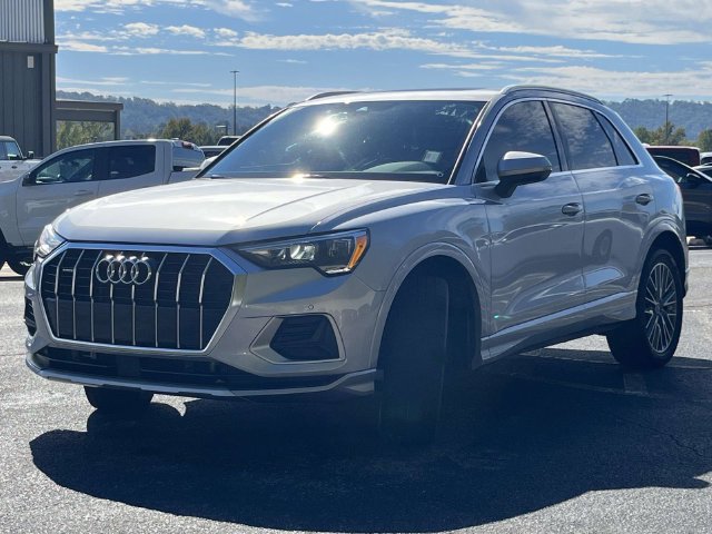 Used 2022 Audi Q3 2.0T Premium w/ Convenience Package AWD/4WD image 8