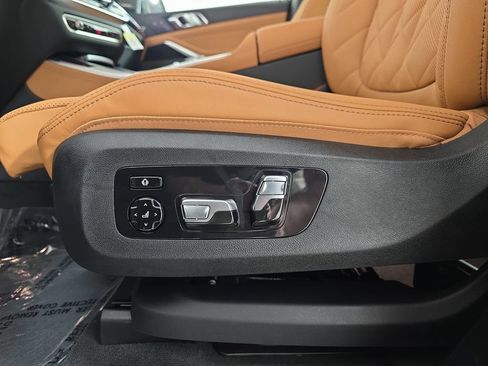 New 2026 BMW X5 xDrive40i w/ M Sport Package AWD/4WD image 29