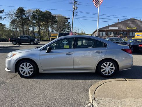 Used 2015 Subaru Legacy 2.5i AWD/4WD image 5
