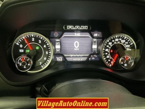 Used 2023 RAM 1500 Big Horn AWD/4WD image 17