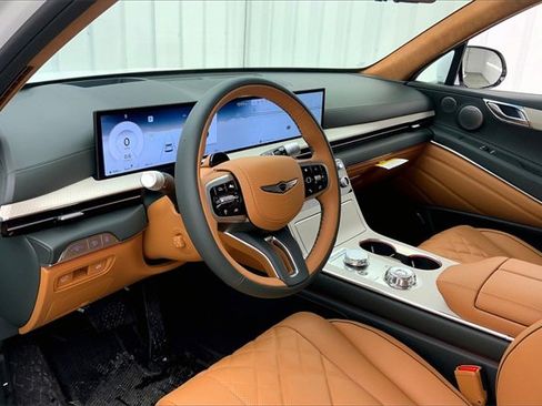 Used 2025 Genesis GV80 3.5T Prestige image 8