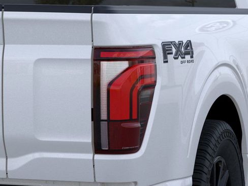 New 2025 Ford F150 Platinum w/ FX4 Off-Road Package image 21