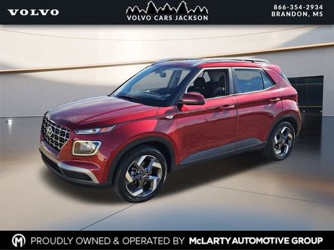 Used 2024 Hyundai Venue SEL image 7