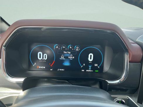 Used 2023 Ford F150 Lariat w/ Equipment Group 502A High image 10