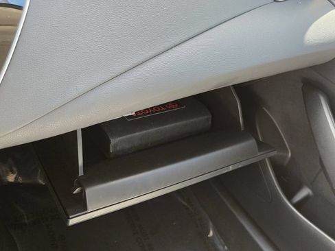 Used 2024 Toyota Corolla LE w/ LE Convenience Package FWD image 21