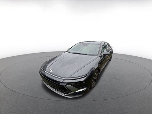 Used 2026 Hyundai Sonata Blue FWD image 4