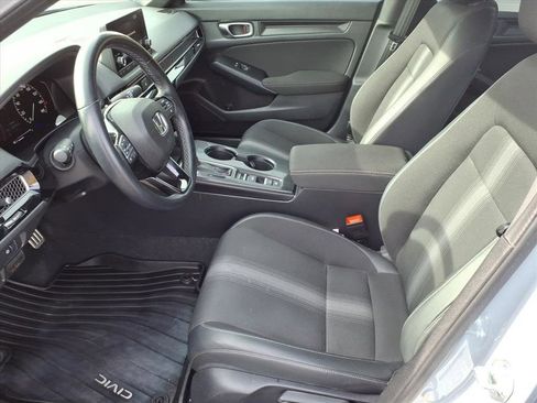 Used 2023 Honda Civic Sport image 13