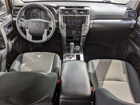Used 2022 Toyota 4Runner SR5 AWD/4WD image 17