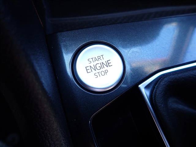 Used 2023 Volkswagen Tiguan SE R-Line AWD/4WD image 19