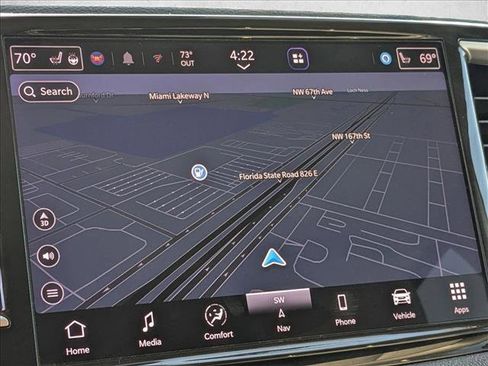 Used 2021 Chrysler Pacifica Touring-L image 12