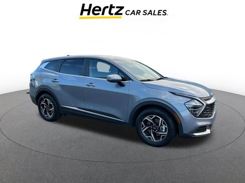 Used 2025 Kia Sportage LX image 1