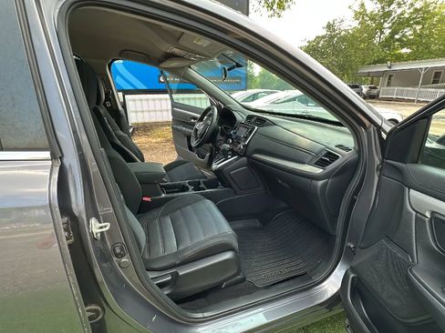 Used 2018 Honda CR-V LX image 21
