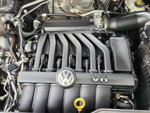 Used 2021 Volkswagen Atlas Cross Sport SEL AWD/4WD image 29