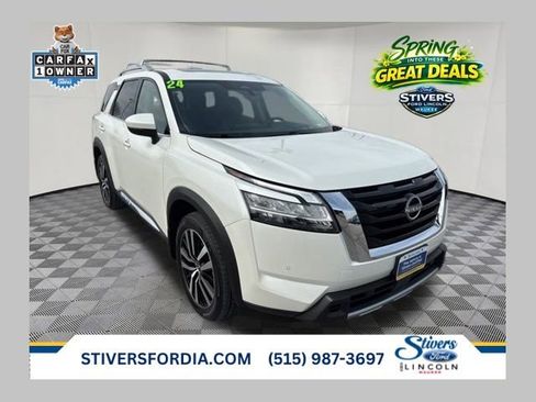 Used 2024 Nissan Pathfinder Platinum AWD/4WD image 1
