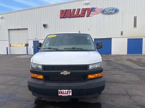 Used 2019 Chevrolet Express 2500 w/ Driver Convenience Package image 2