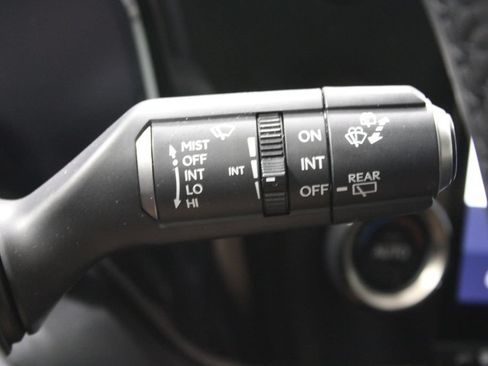 Used 2024 Lexus NX 250 FWD w/ Towing Package (2000 Lbs) image 40