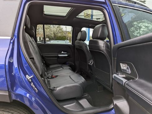 Used 2020 Mercedes-Benz GLB 250 4MATIC image 37