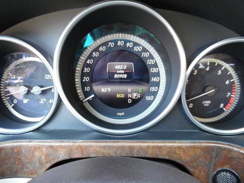 Used 2014 Mercedes-Benz E 350 4MATIC Sedan w/ Premium 1 Package image 13