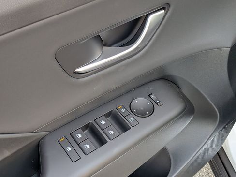 New 2026 Hyundai Kona Limited image 16