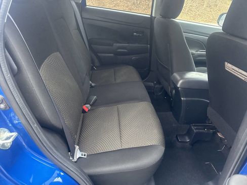 Used 2016 Mitsubishi Outlander Sport ES image 16