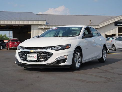 Used 2023 Chevrolet Malibu LS FWD image 7