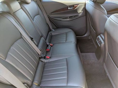 Used 2017 INFINITI QX50 AWD w/ Deluxe Touring Package image 21