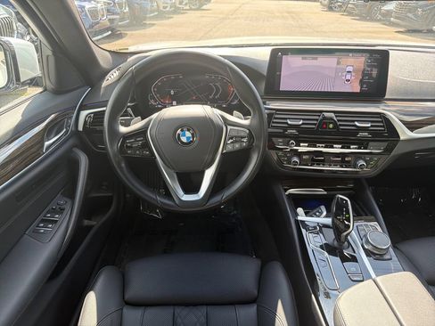 Used 2021 BMW 540i w/ Convenience Package RWD image 23