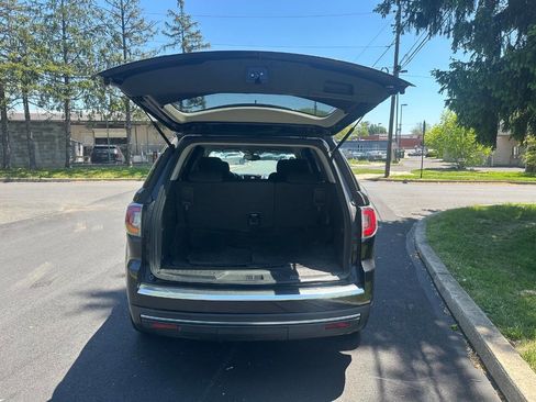 Used 2013 GMC Acadia SLE FWD image 6