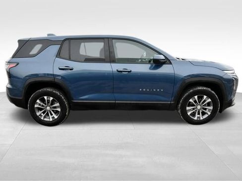 Used 2026 Chevrolet Equinox LT w/ Convenience Package II AWD/4WD image 9