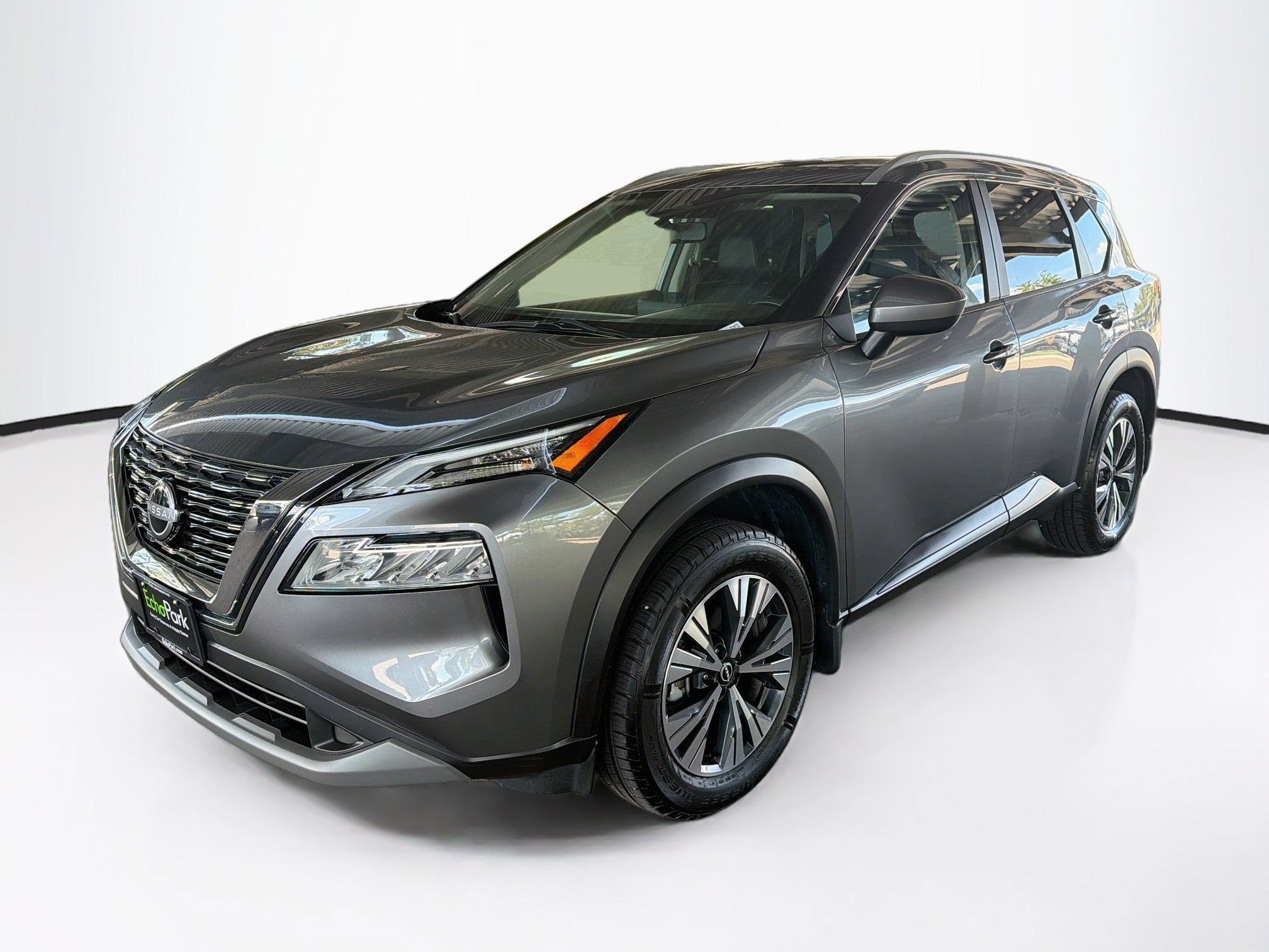 Used 2023 Nissan Rogue SV w/ SV Premium B Package AWD/4WD image 3
