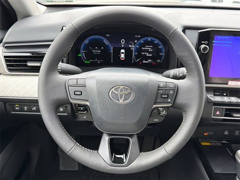 New 2026 Toyota Camry XLE image 23