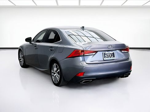 Used 2019 Lexus IS 300 w/ Accessory Package RWD image 6