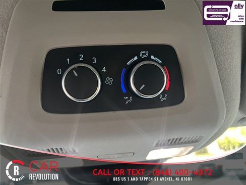 Used 2024 Ford Transit 350 XLT RWD image 15