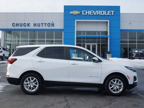 Used 2024 Chevrolet Equinox LT image 1