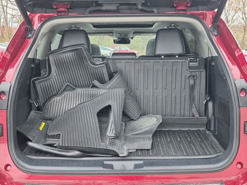 Used 2021 Toyota Highlander Platinum image 23