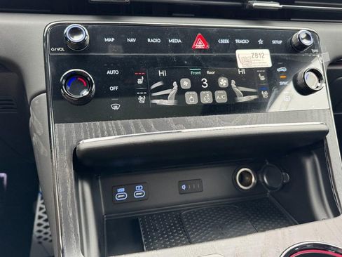 New 2026 Genesis GV80 3.5T Prestige image 15