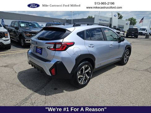 Used 2024 Subaru Crosstrek 2.0i Premium w/ Popular Package #3 AWD/4WD image 5