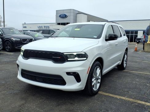 Used 2023 Dodge Durango GT image 40