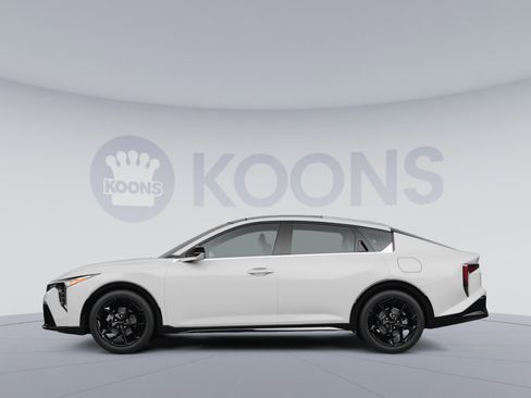 New 2026 Kia K4 FWD image 2