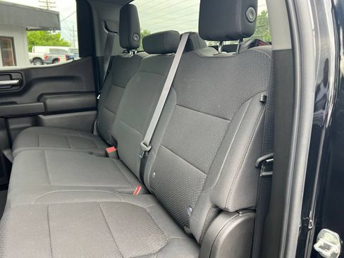 Used 2021 Chevrolet Silverado 1500 Custom Trail Boss w/ LPO, Dark Essentials Package AWD/4WD image 14