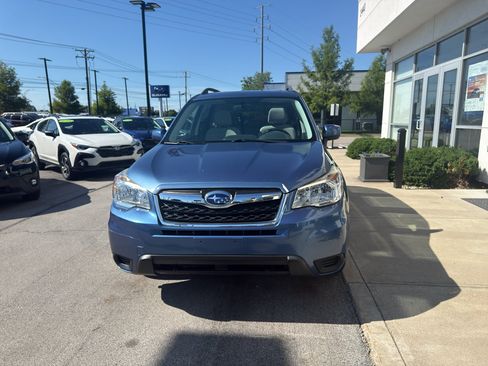 Used 2015 Subaru Forester 2.5i Premium w/ All-Weather Package AWD/4WD image 8